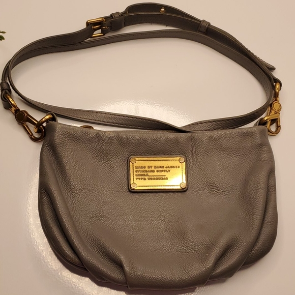 MARC by Marc Jacobs Classic Q Percy Crossbody Bag - Picture 3 of 6